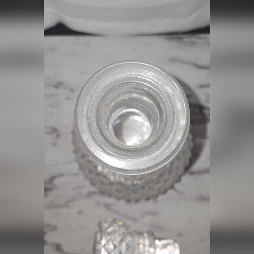 Vintage Crystal Diamond Cut Decanter - Picture 4 of 6